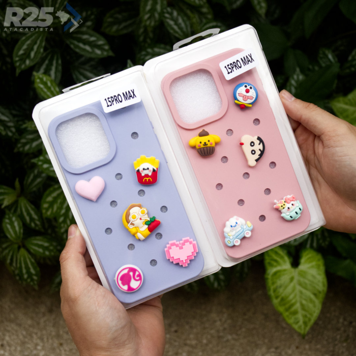 Capa de Silicone Crocs com Pins  - Apple